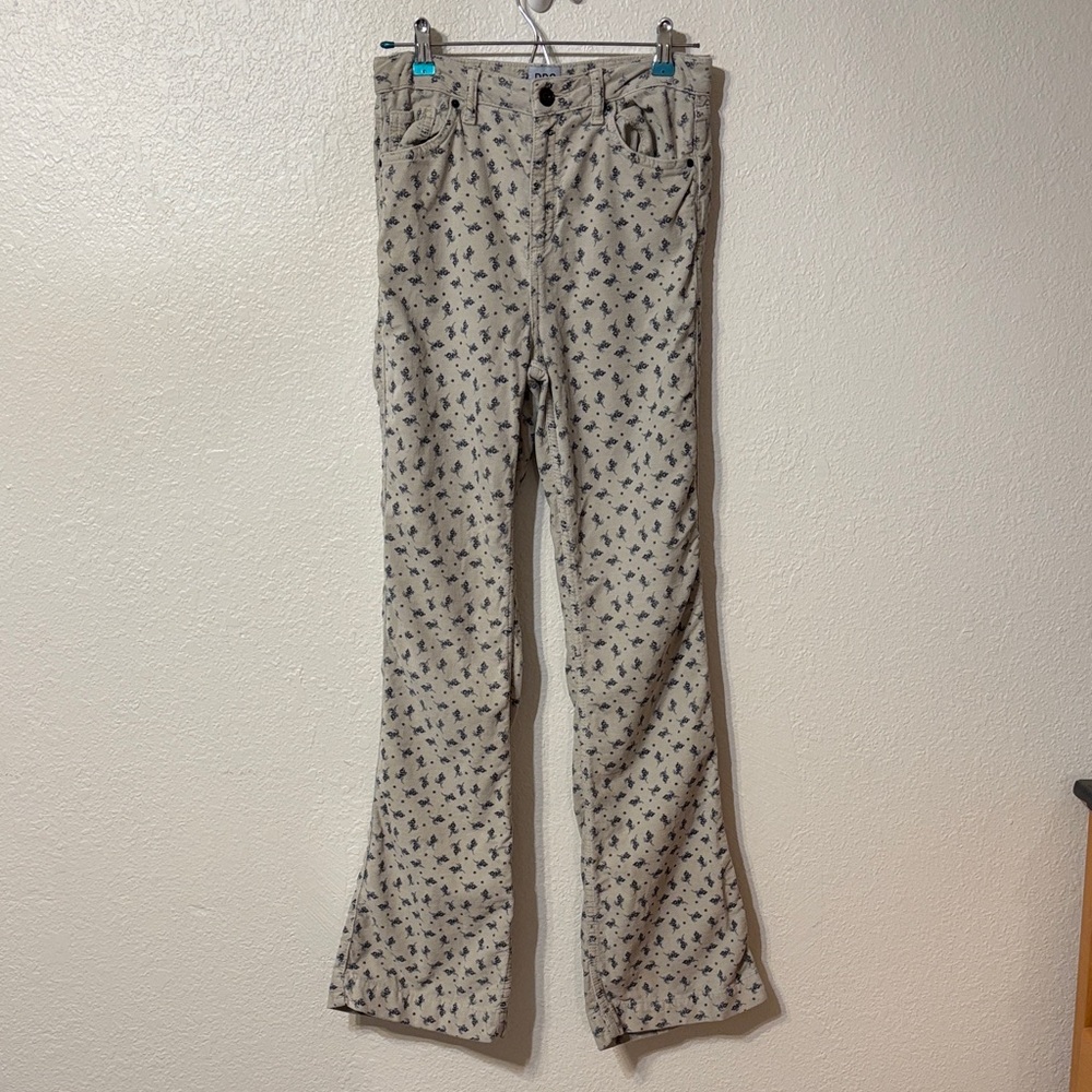 BDG Floral Velveteen Flare Pants Size 28 - Picture 1 of 7